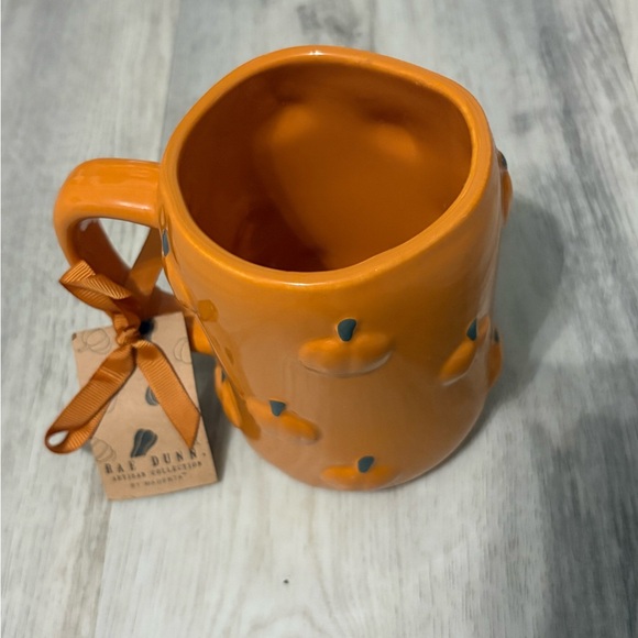 PUMPKIN SPICE Orange Embossed Mug Pumpkin Texture Fall Coffee Cup Rae Dunn - Picture 3 of 5